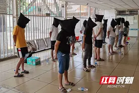 涉案上千万 16名电信诈骗犯罪嫌疑人被押解回株洲图片