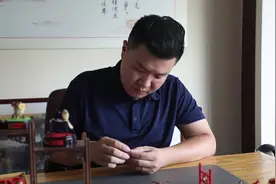 93秒丨“毛猴”不是猴 淄博80后小伙两味中药造“猴”，讲述“齐文化”风俗图片