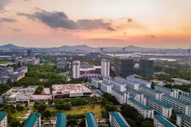 嗨！学长学姐们的“东大词典”了解一下？图片