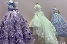 AI养宠轻松又安心、MINI装宠粮好吃不浪费…逛完这届亚宠展，多毛恐惧症也想养个宠 | 爱宠潮流报告图片