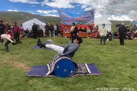 西藏：丁青农牧民运动会趣味十足图片