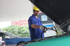 风险识别、隐患排查、层层管理……这个加气站把安全锁在“保险柜”里图片