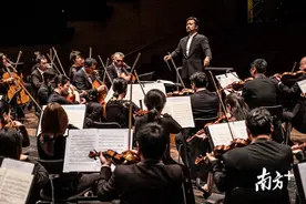 交响乐《人文颂》《我的祖国》豪华阵容献演深圳经济特区建立40周年图片