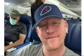 美国“英雄”：我不是娘们，我不戴口罩图片