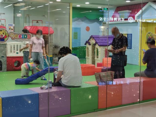 知名早教巧虎KIDS跑路？记者实探深圳门店：各地独立经营，仍照常营业