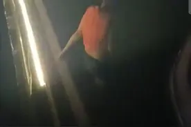 凌晨跳进西湖后神秘失踪，网友都怒了：必须把他找出来图片