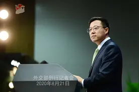 菲军机侵入中国南沙驻守岛礁邻近空域，中方：敦促停止挑衅图片
