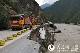 甘肃将自然灾害救助应急响应提升为Ⅱ级图片