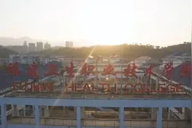 闽卫职院被指多名教师无证上岗，校方：鼓励考证，无硬性要求视频封面