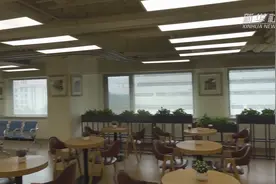 走向我们的小康生活｜让等待不再焦虑：北京天坛医院为患者家属设立综合服务区视频封面