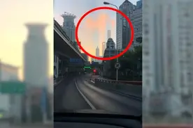 上海上空现海市蜃楼？气象局：系罕见“物影上投”现象视频封面