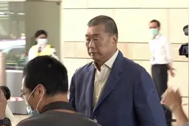 黎智英刑事恐吓记者案最新进展：香港法院裁定表面证据成立 8月28日进行结案陈词图片