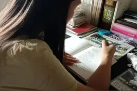 母亲患癌隐瞒病情，女儿考上大学后她想活下去……图片