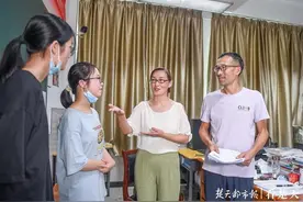 稳定又高效！武汉这所中学老师“抱团”结婚，15对夫妻扎根教育一线图片
