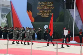开赛！中国队预赛小组第一图片