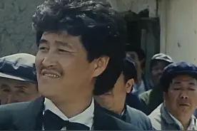 赵本山最被低估的电影，国产黑色幽默神作，30年后依旧不过时图片