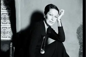 Elsa Peretti72岁时，Tiffany和她续约20年图片