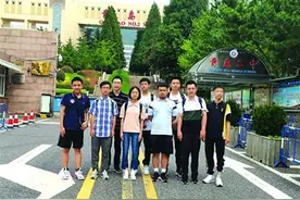 创纪录！48名青岛学霸冲进清华北大图片