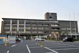 日本一小学误把冲厕所水管接成洗手水管 师生洗漱用了13年图片
