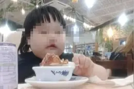网友怒了！3岁女孩被喂到70斤当吃播赚钱？父母回应：没故意喂胖，视频只赚几百图片