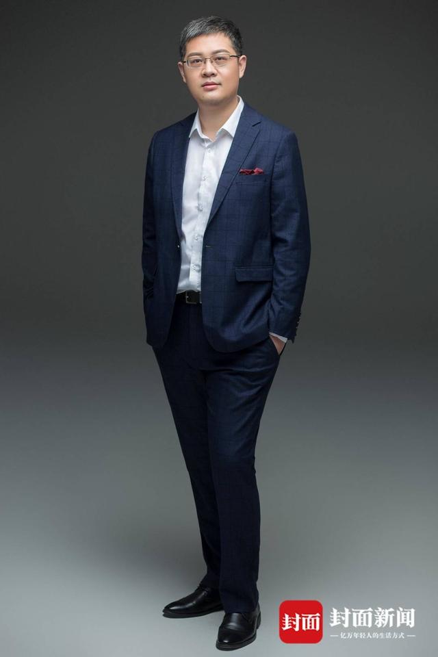 封“神”纪㉓丨会说话的肘子：从小就是文艺青年，每一本书的主角都很像自己