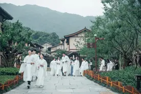 喻言、冯提莫喊你来葛仙村过七夕，更有宝贝有戏公演票免费送~图片