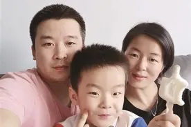他们是经营甜品的夫妻档：爱就要朝朝暮暮，甜甜蜜蜜图片