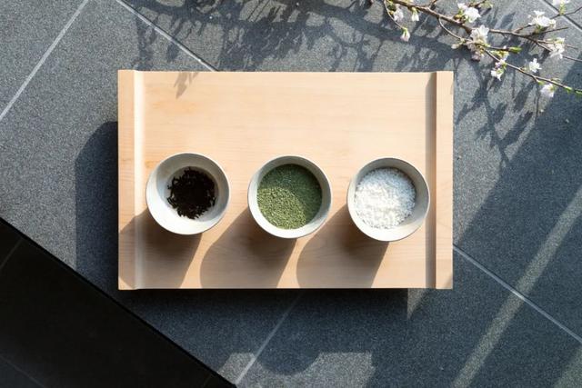 两项美容品牌创始人大奖得主的她，来亲授护肤秘诀了？