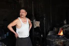 王红伟：且听那“叮叮当当”的打铁声图片
