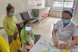 不打针也能防流感？这是真的！国内首支鼻喷流感疫苗在河南接种图片