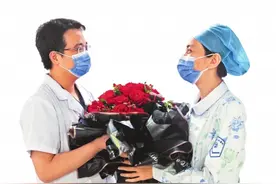 我想对她说一声谢谢图片