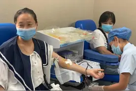 果然视频｜全国首家！兖州文明实践中心献血站投入使用视频封面