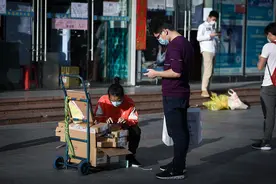 “中国电子第一街”：华强北的四十年图片