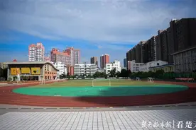 实现教育从品质到品牌转变，武汉市盘龙一中抢占优质教育高地图片