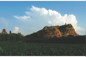 碧海蓝天看辽宁：风景秀美望儿山 传承温馨母爱情图片