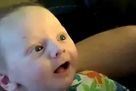 出生八周就能说“hello”，这是世界上最早能说话的婴儿吗？图片