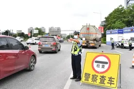 南宁交警将在这3个时段严查电动车占道行驶、超员等重点交通违法行为图片