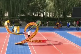 喧个关 | 美丽彩带舞出健康生活图片
