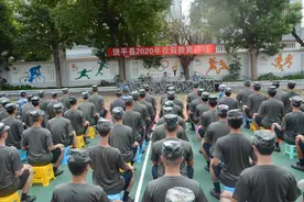 提前体验军营生活！饶平330名热血男儿接受全封闭式役前教育训练图片
