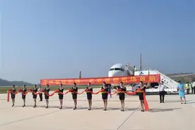 在汉央企承建玉林福绵机场正式通航图片