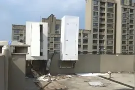 潍坊一小区顶楼天上下雨家里漏 都是信号塔“惹的祸”？图片