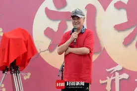 赵本山热播电视剧《刘老根4》在辽阳热闹开机图片