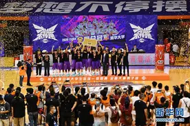 CUBA总决赛：清华大学夺冠图片