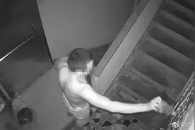 57岁阿姨被楼下男子骚扰三年？结局反转再反转图片