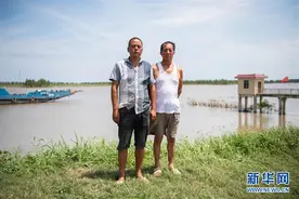 “洪线”逆险守家国——抗洪一线的凡人星光图片