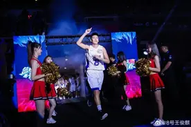 篮球助攻！潍坊一中王俊麒被北京大学录取图片