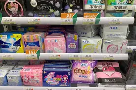 “散装”卫生巾争议背后：不熟悉的真实成本，被忽视的性教育图片