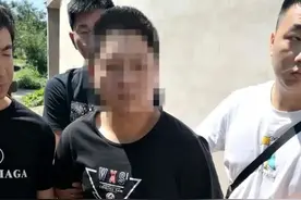 瞧这一家子！和父母一起制售假冒避孕套被抓获，现场查获10000盒图片