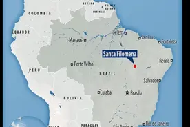 巴西一小镇从天而降“陨石雨”引数千人前往寻宝图片