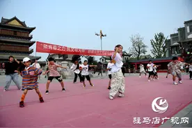 歌舞快闪发出倡议：从我做起 争做文明市民图片